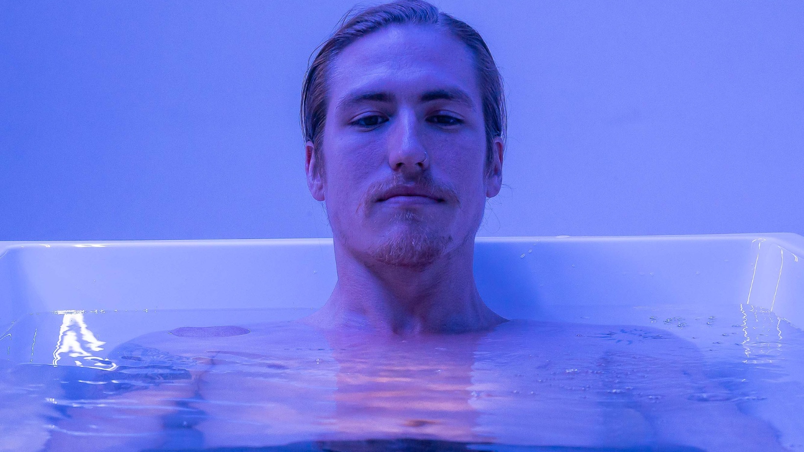 Cold Plunge Therapy for Pain Relief: How Pittsburgh Residents Are Reducing Chronic Inflammation Image
